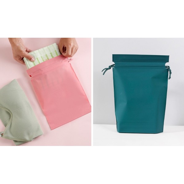 Пакет косметичний на зав'язках, рожевий поліетиленовий матовий пакет для зберігання зі шнурком, 21х29 см, 1 шт