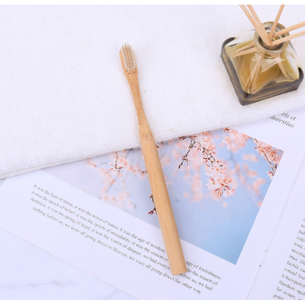 Зубна щітка з натурального бамбука, різні кольори, 1 шт