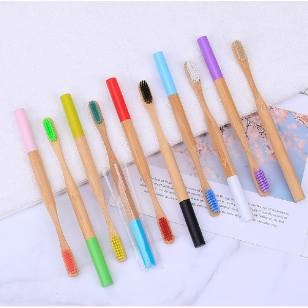 Зубна щітка з натурального бамбука, різні кольори, 1 шт