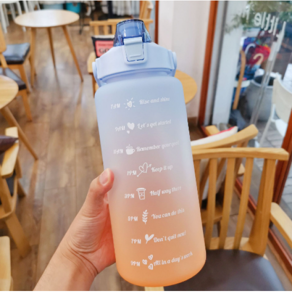 Пляшка для води, пляшка для спорту, різні кольори, 2 л