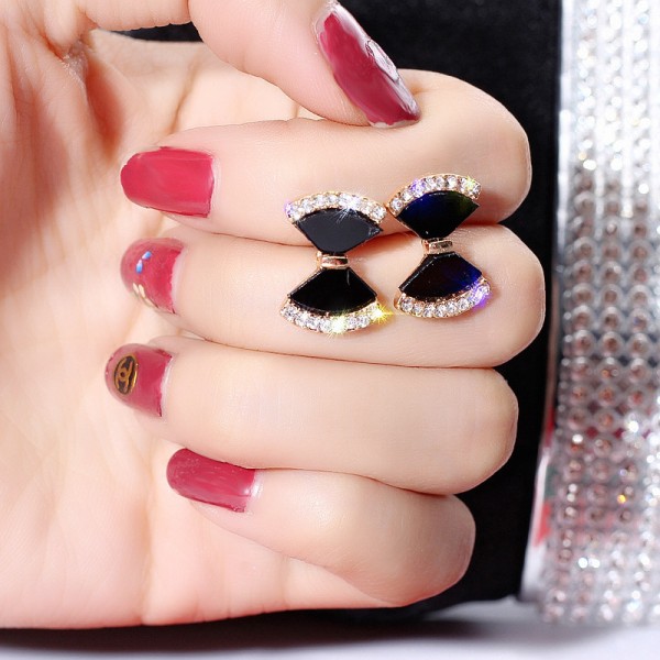 Серьги вечерние "Cute Carnation", разные виды