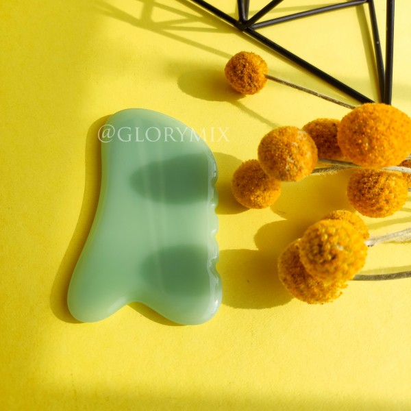 Скребок ГуаШа Пластина, зеленое стекло, 5,3х9 см Скребок ГуаШа Пластина, зеленое стекло, 5,3х9 см