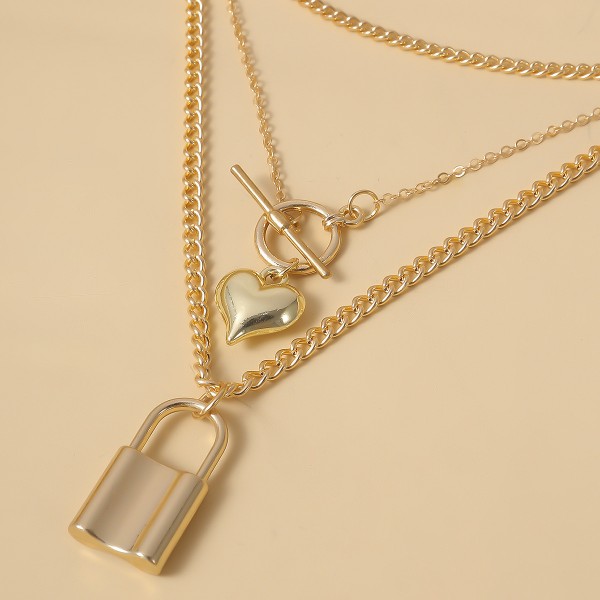 Ланцюжок багатошаровий із замком та сердечком "Closed Heart" Ланцюжок багатошаровий із замком та сердечком "Closed Heart"