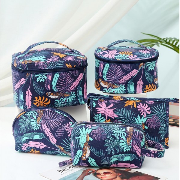 Косметичка - овальна "Night Tropics", органайзер для косметики Косметичка - овальна "Night Tropics", органайзер для косметики