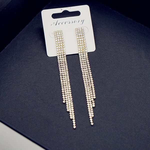 Серьги со стразами "Scattering of Rhinestones", 2 цвета