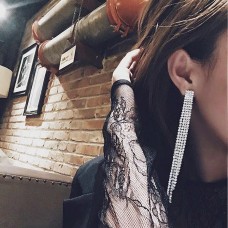 Серьги со стразами "Scattering of Rhinestones", 2 цвета