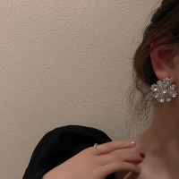 Серьги цветки с камнями "Stone of Flower", золото