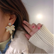 Сережки у формі кленового листа "Leaf Maple" зі стразами, золото