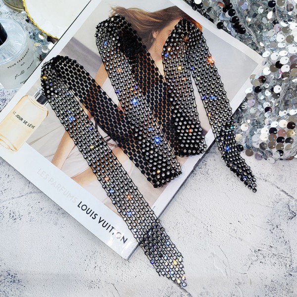 Цепочка лента со стразами "Big Black Stone", черный