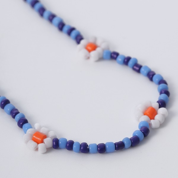 Чокер із синьо-блакитного бісеру з ромашками "Dark Blue Daisies", 1шт