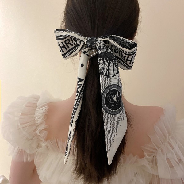 Резинка з перлами і бантом-стрічкою "Christian", резинка бант, резинка зі стрічкою 