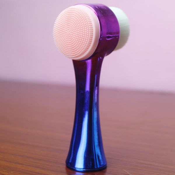 Двостороння щітка для очищення обличчя, 1 шт