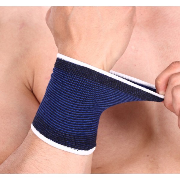 Пов'язка еластична на зап'ястя, універсальна, 11 х 7,5 см (2шт) Пов'язка еластична на зап'ястя, універсальна, 11 х 7,5 см (2шт)