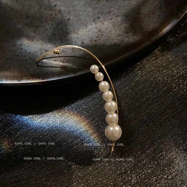 Сережка кафф з перлами "Elegant Star" 1 шт, золото