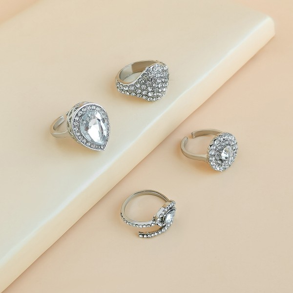 Кольца набор с камнями "Silver", цвет серебро, 4 шт