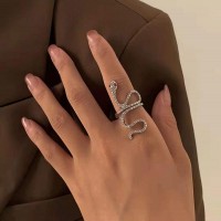 Кольцо змейка со стразами "Silver Snake", цвет серебро, 1 шт