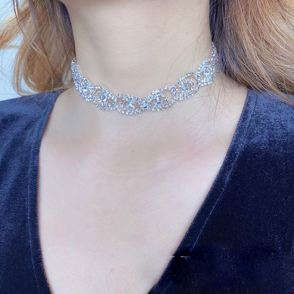 Набір: чокер зі стразами сережки "Stylish Water Lily", срібло