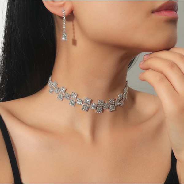 Набір: чокер зі стразами сережки "Stylish Geometry", срібло