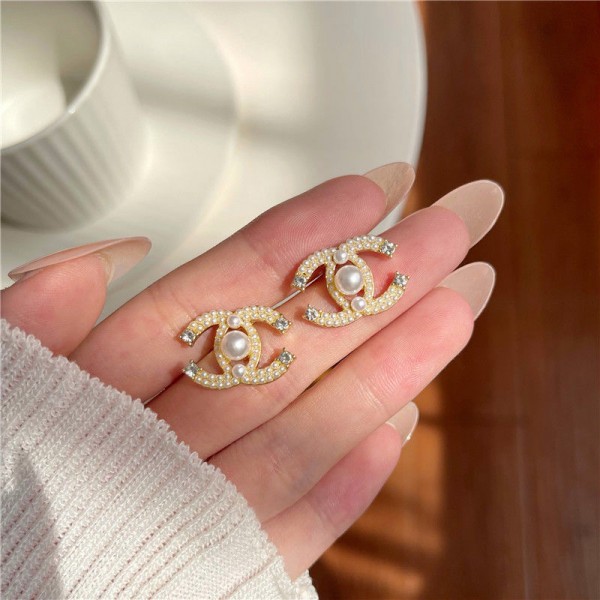 Сережки з перлами та стразами "Chanel-s", золото