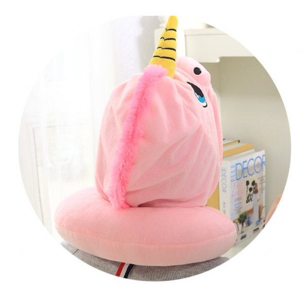 Подушка в дорогу з капюшоном