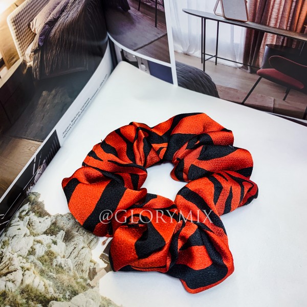 Резинка об'ємна для волосся "Stylish Zebra"