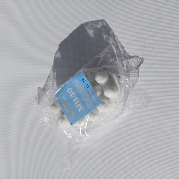 Масажне мило ручної роботи, скрабуюче, антицелюлітне, з ароматом кокоса