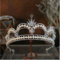Корона на голову зі стразами та перлами "Crystal Crown", прикраса на голову з перлами, срібло