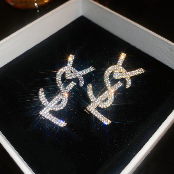 Брошка зі стразами у формі літер "Magic Letter", золото