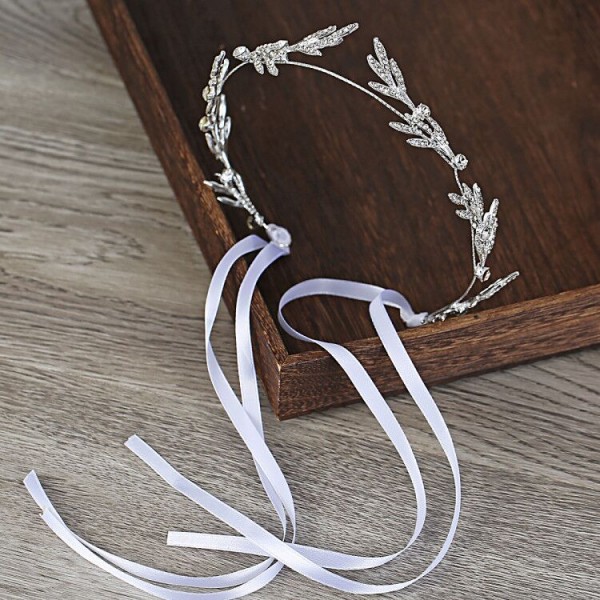 Обруч для волосся зі стразами та атласними стрічками "White Lines", прикраса на голову, срібло Обруч для волосся зі стразами та атласними стрічками "White Lines", прикраса на голову, срібло