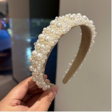 Обруч для волосся з перлами та кристалами "Wide Pearl Queen", прикраса на голову, білий