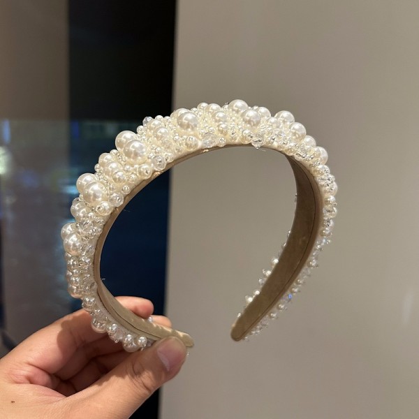 Обруч для волосся з перлами та кристалами "Wide Pearl Queen", прикраса на голову, білий