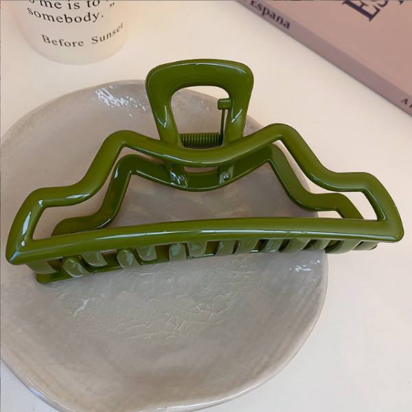 Затискач для волосся "Castle", 4 кольори, 13х5.5 см