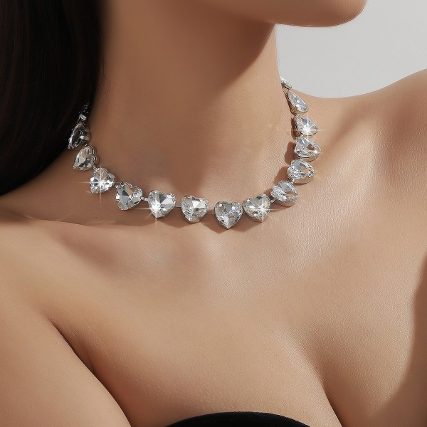 Чокер "Sparkling Hearts", 4 кольори