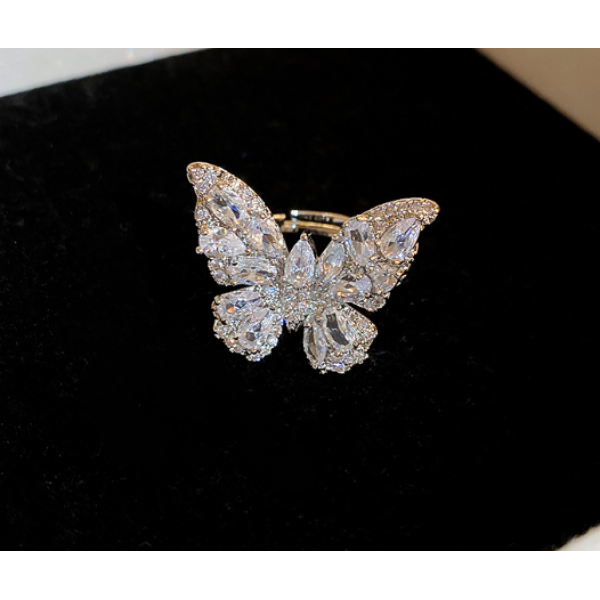 Каблучка у вигляді метелика "Dimond Butterfly", срібло, 2х2,6 см