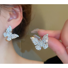 Сережки метелики з камінням "Silver Butterfly", срібло, 2,8х3 см
