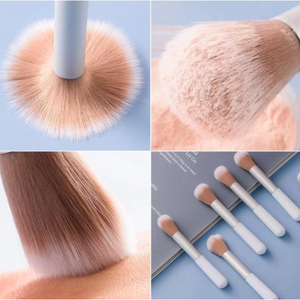 Пензлик для макіяжу з м’якою щетиною, кисть для рум’ян, 1 шт