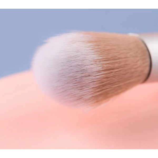 Пензлик для макіяжу з м’якою щетиною, кисть для рум’ян, 1 шт