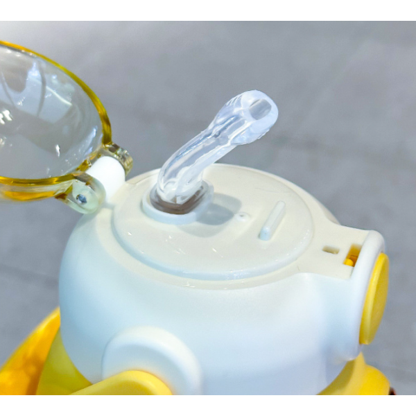 Пляшечка для води дитяча, різні кольори, 820 мл Пляшечка для води дитяча, різні кольори, 820 мл