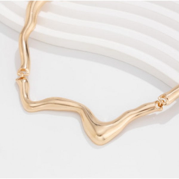 Чокер на шию "World is within you", золото Чокер на шию "World is within you", золото