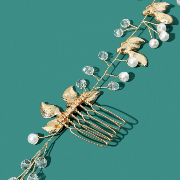 Шпилька - гребінець для волосся, зі стеклярусом та перлами, золото, 32 см