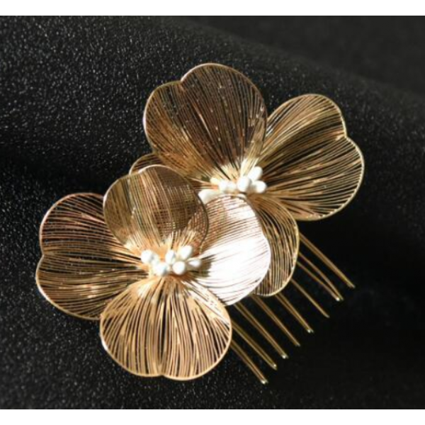 Шпилька для волосся у формі квітки, 2 кольори, 6х7 см