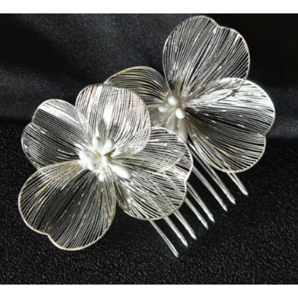 Шпилька для волосся у формі квітки, 2 кольори, 6х7 см