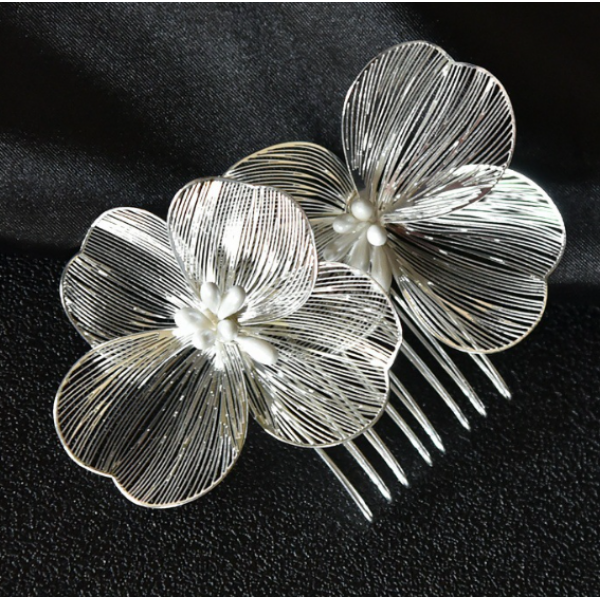 Шпилька для волосся у формі квітки, 2 кольори, 6х7 см