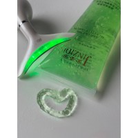 Гелі для косметологічних апаратів: секрет ідеальної процедури вдома