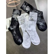 Шкарпетки повсякденні з літерами та кляксами, жіночі універсальні шкарпетки, два кольори