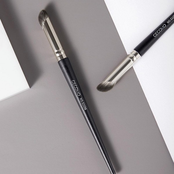Пензлик для макіяжу Gecomo Under Eye Brush , пензлик для коректора, з конусною голівкою, 1 шт