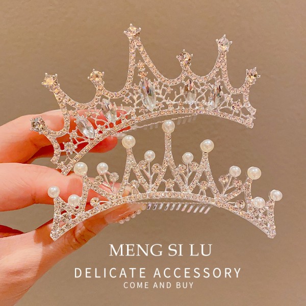 Діадема для волосся зі стразами та перлами "Sweet Look", срібло