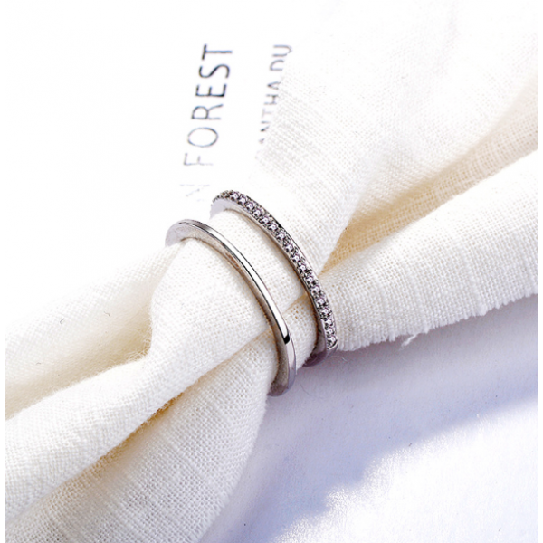 Кольцо двойное со стразами "Вечность", два цвета