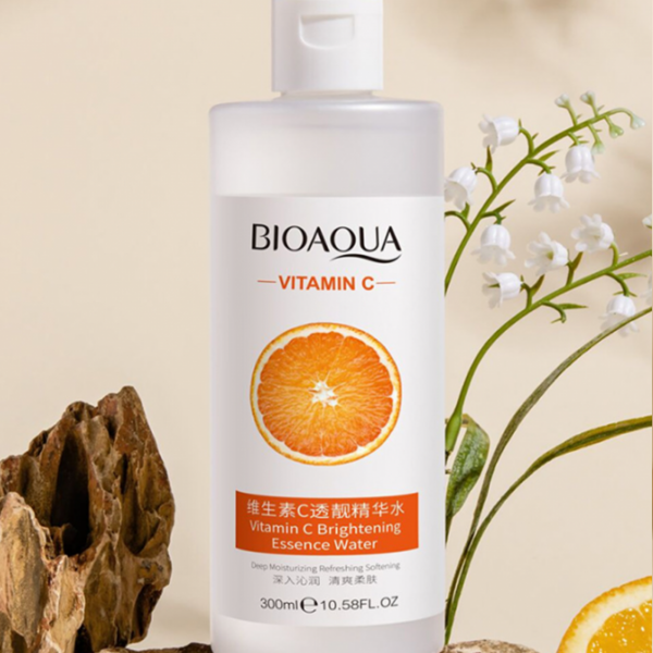 Засіб для зняття макіяжу Bioaqua Vitamin C Brightening Essence Water з вітаміном С, 300 мл