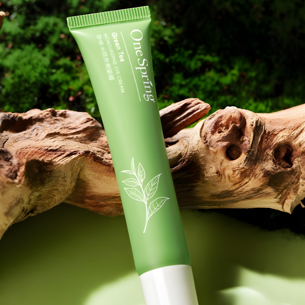 Крем для шкіри навколо очей з екстрактом зеленого чаю One Spring Green Tea Moisturising Eye Cream, 1 шт